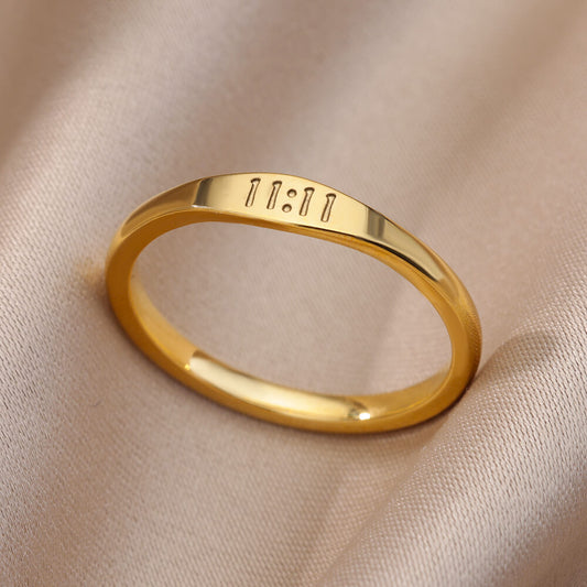 Gold-plated signet ring engraved with 11:11